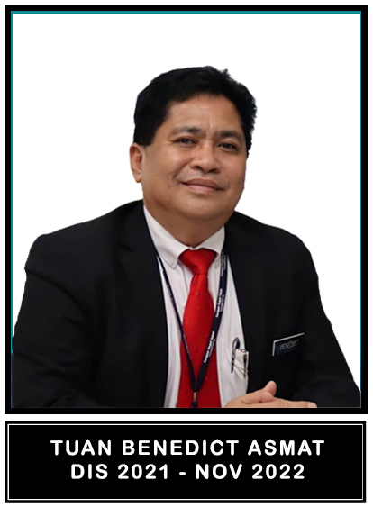 Foto arkib Tuan Benedict Asmat