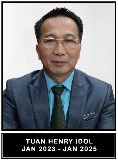 Foto arkib Tuan Henry Idol